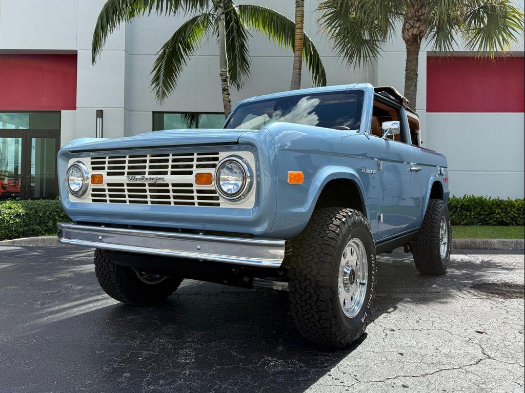 used 2023 Ford Bronco car, priced at $225,900
