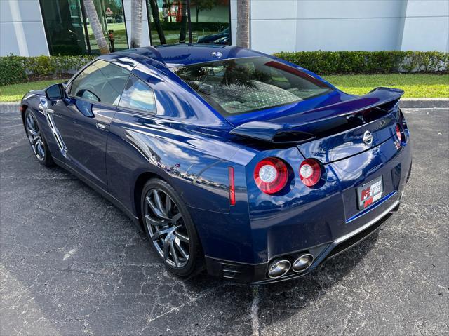 used 2015 Nissan GT-R car, priced at $104,900