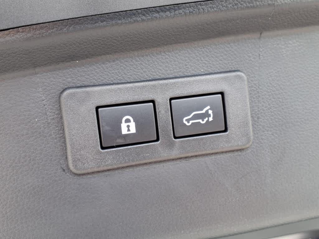 used 2025 Subaru Outback car, priced at $29,900