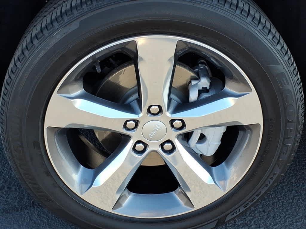 used 2022 Jeep Grand Cherokee car, priced at $30,700