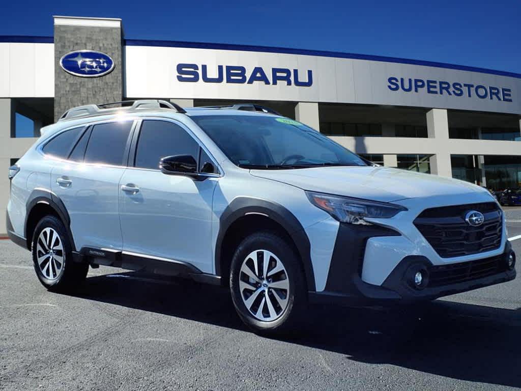 used 2025 Subaru Outback car, priced at $33,500