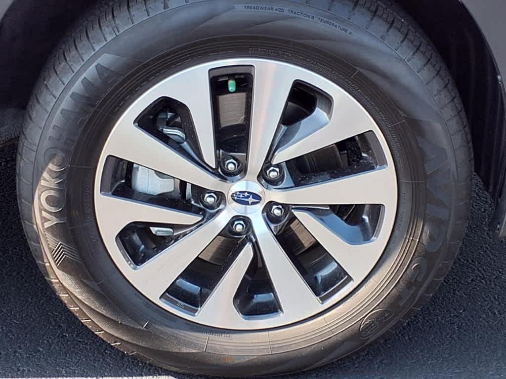 used 2025 Subaru Outback car, priced at $33,500