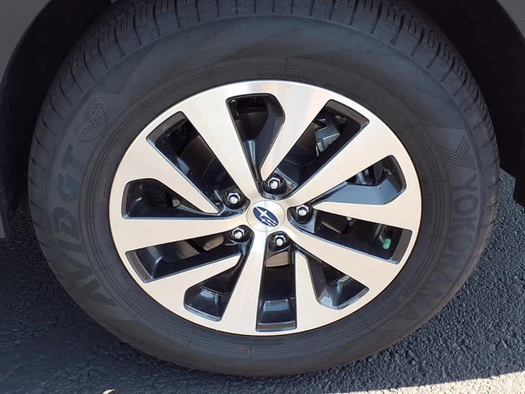 used 2025 Subaru Outback car, priced at $33,500