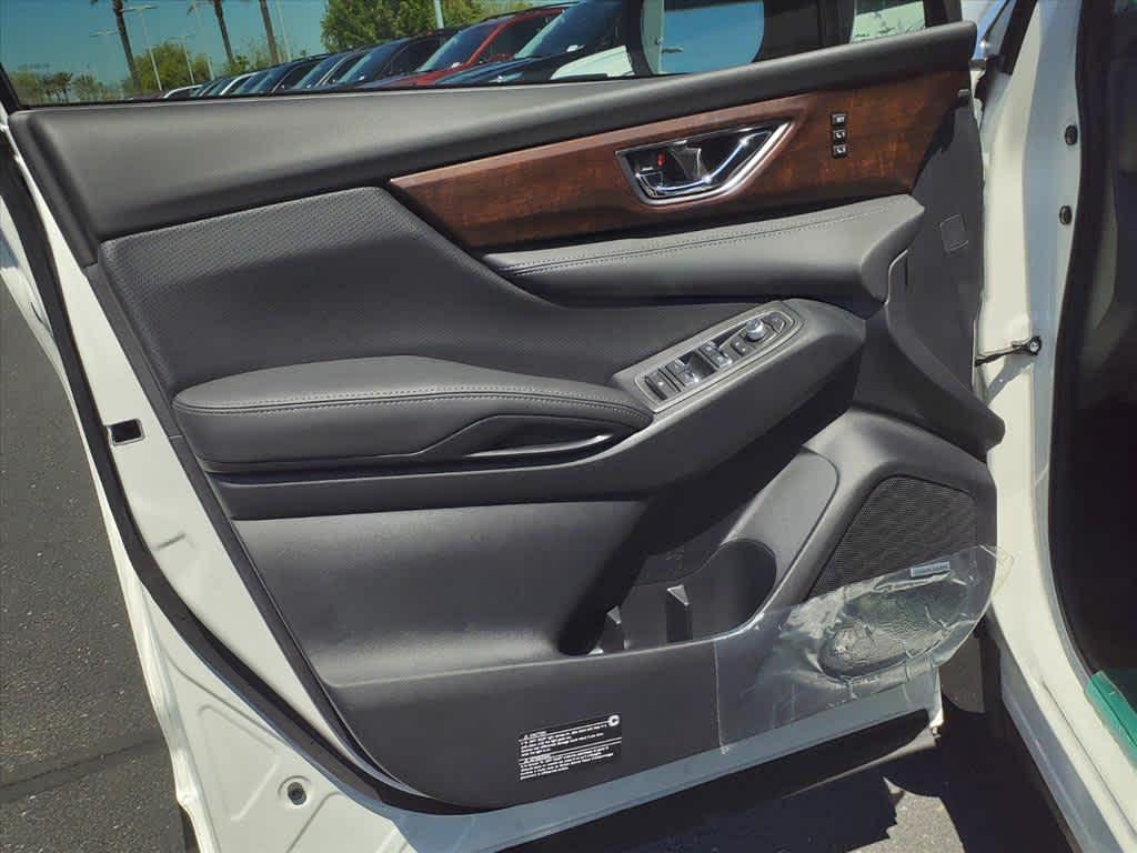 new 2025 Subaru Ascent car, priced at $53,932