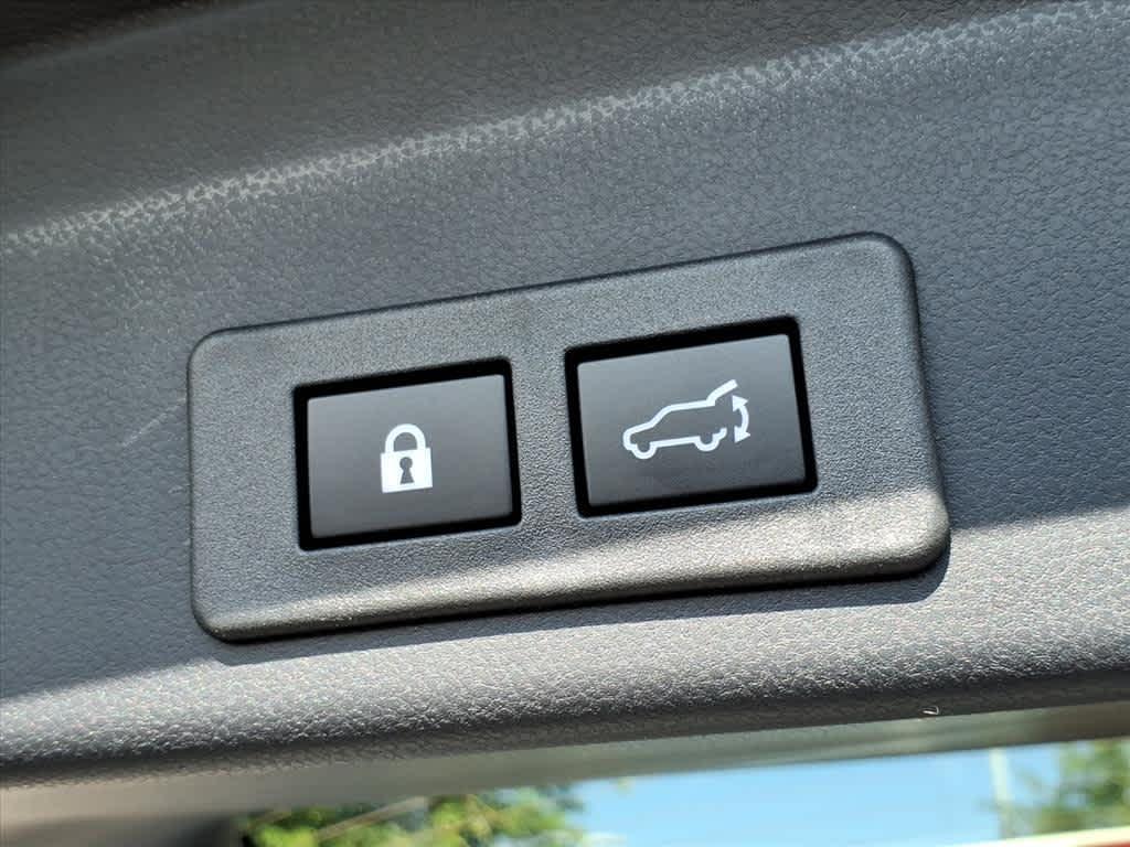 new 2025 Subaru Ascent car, priced at $54,044