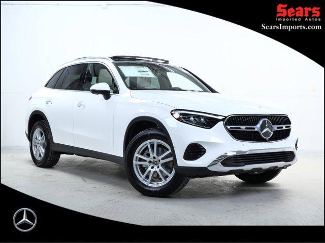 new 2025 Mercedes-Benz GLC 300 car, priced at $56,555