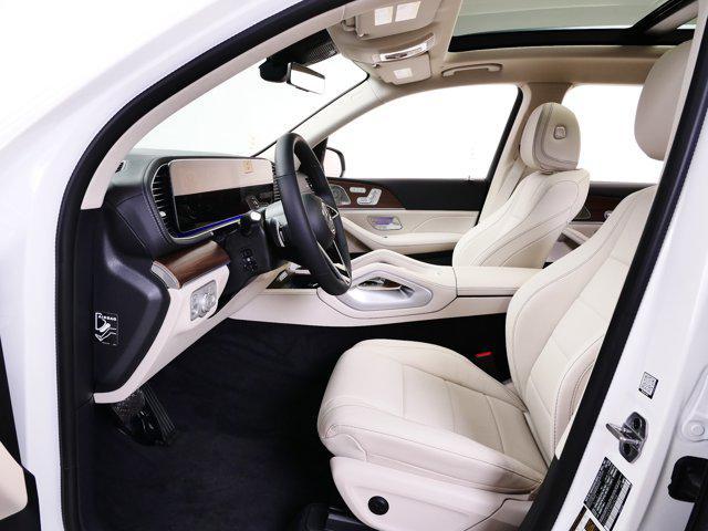 new 2026 Mercedes-Benz GLS 450 car, priced at $92,930