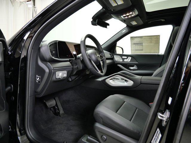 new 2025 Mercedes-Benz GLS 450 car, priced at $91,615