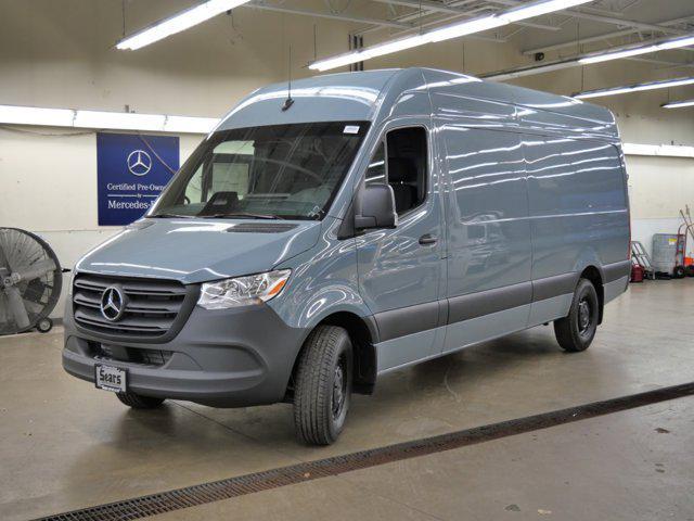 new 2025 Mercedes-Benz Sprinter 2500 car, priced at $65,012