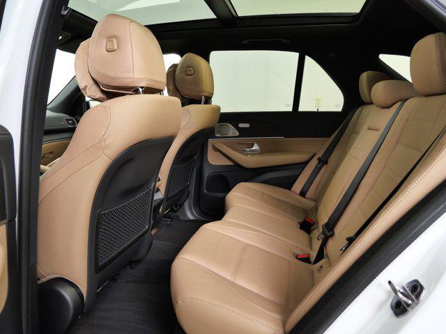 new 2025 Mercedes-Benz GLE 580 car, priced at $103,390