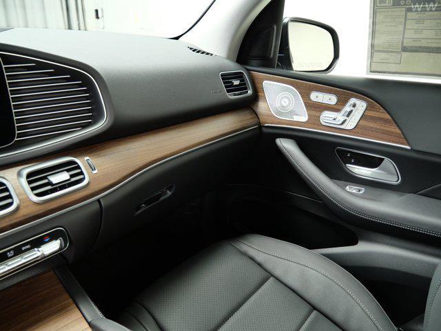 new 2025 Mercedes-Benz GLE 350 car, priced at $77,225
