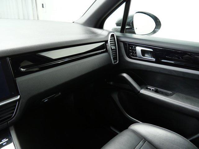 used 2019 Porsche Cayenne car