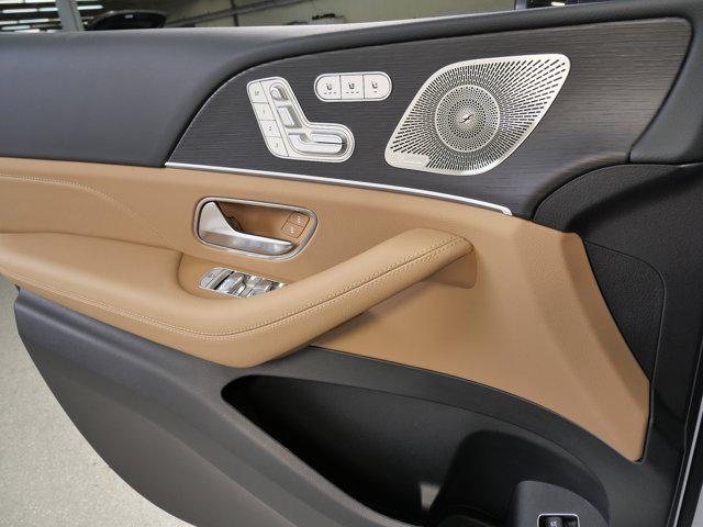 new 2026 Mercedes-Benz GLS 450 car, priced at $101,905