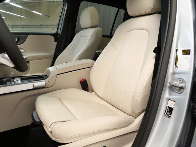 new 2026 Mercedes-Benz GLB 250 car, priced at $52,368