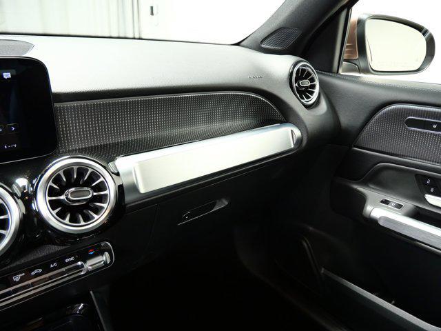 used 2022 Mercedes-Benz GLB 250 car, priced at $32,299