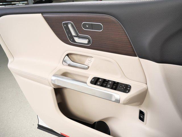 new 2026 Mercedes-Benz GLB 250 car, priced at $51,990