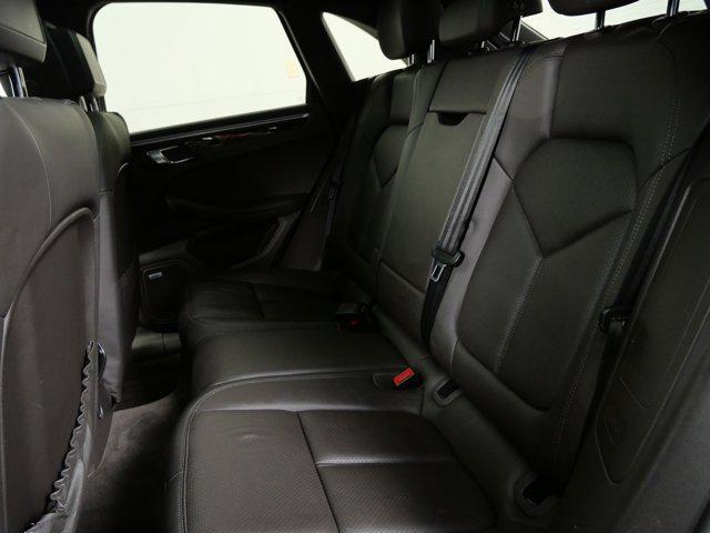 used 2017 Porsche Macan car