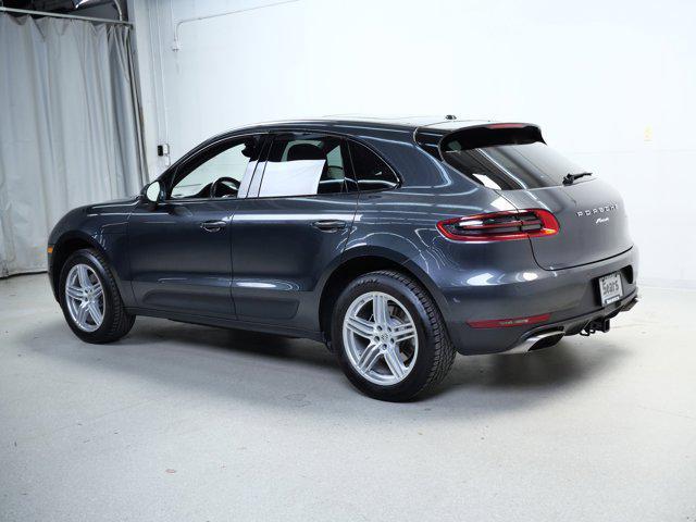 used 2017 Porsche Macan car