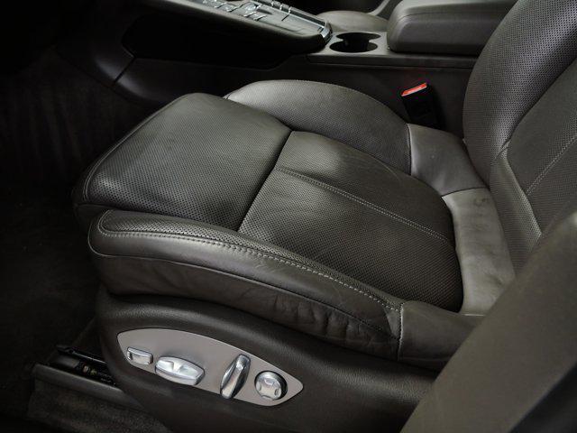 used 2017 Porsche Macan car