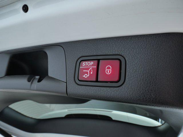 used 2022 Mercedes-Benz GLB 250 car, priced at $29,499