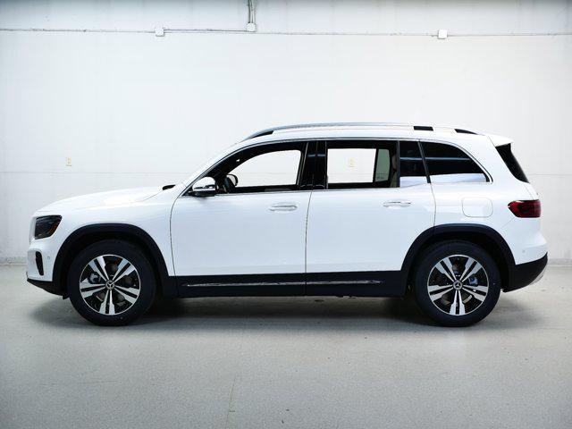 new 2025 Mercedes-Benz GLB 250 car, priced at $50,935