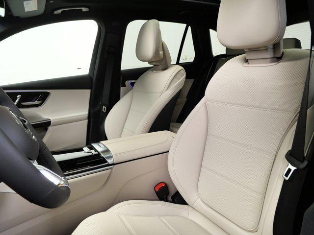 new 2026 Mercedes-Benz GLC 300 car