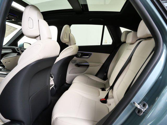 new 2026 Mercedes-Benz GLC 300 car