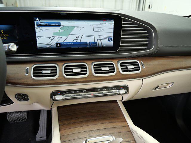 new 2025 Mercedes-Benz GLS 450 car, priced at $90,980
