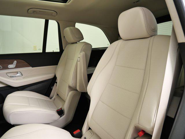 new 2025 Mercedes-Benz GLS 450 car, priced at $90,980
