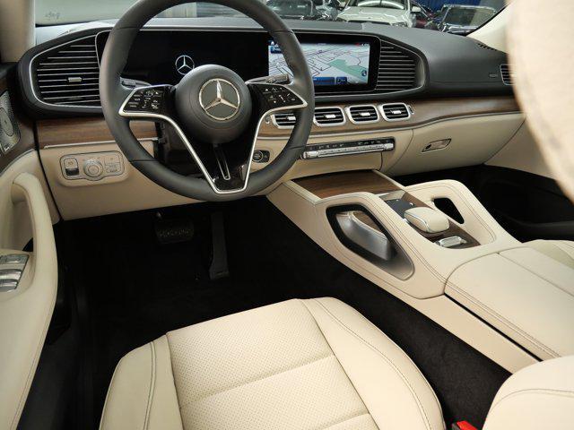 new 2025 Mercedes-Benz GLS 450 car, priced at $90,980