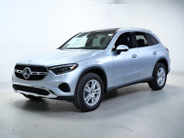 new 2025 Mercedes-Benz GLC 300 car, priced at $59,435