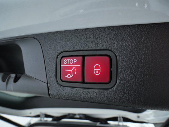 used 2021 Mercedes-Benz GLB 250 car, priced at $27,799