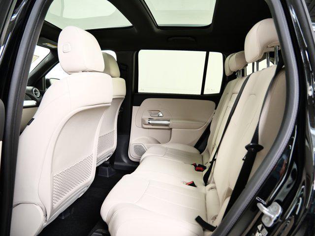 new 2025 Mercedes-Benz GLB 250 car, priced at $51,105