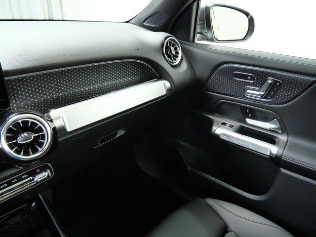 new 2026 Mercedes-Benz GLB 250 car, priced at $53,740