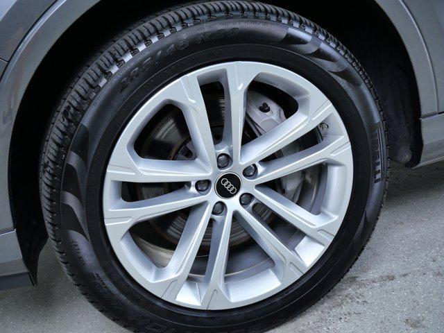 used 2025 Audi Q7 car, priced at $61,479