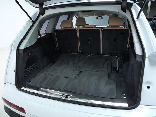 used 2025 Audi Q7 car, priced at $55,555