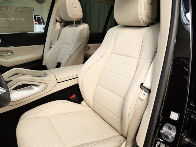 new 2025 Mercedes-Benz GLS 450 car, priced at $95,970