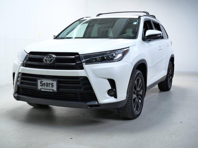 used 2019 Toyota Highlander car, priced at $23,614