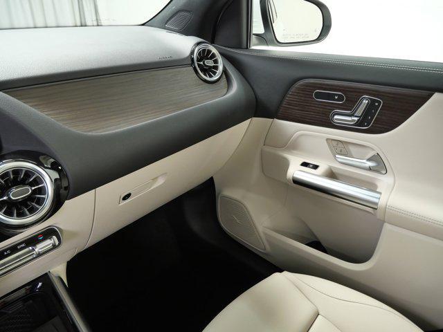 new 2026 Mercedes-Benz GLA 250 car, priced at $49,515