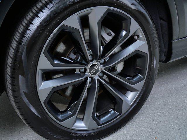 used 2025 Audi Q7 car, priced at $57,998