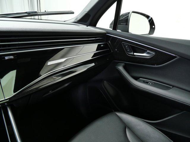 used 2025 Audi Q7 car, priced at $57,998
