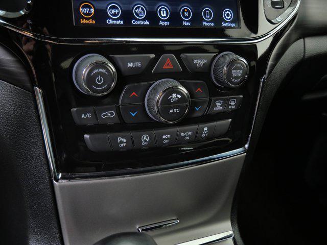 used 2021 Jeep Grand Cherokee car, priced at $23,886