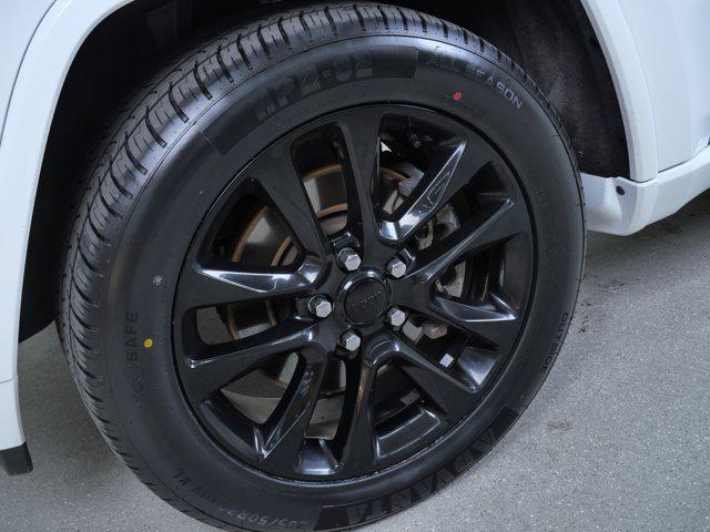 used 2021 Jeep Grand Cherokee car, priced at $23,886