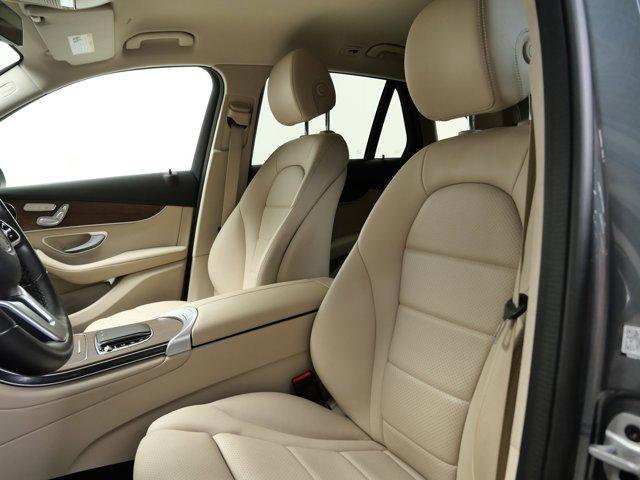 used 2022 Mercedes-Benz GLC 300 car