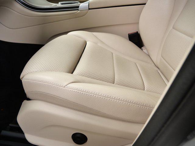 used 2022 Mercedes-Benz GLC 300 car