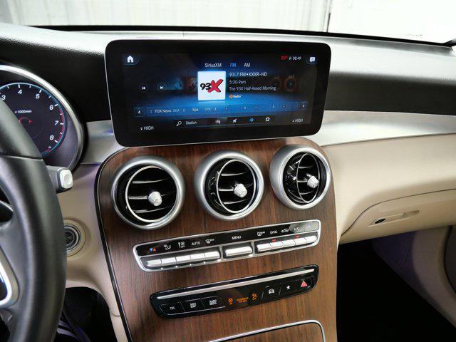 used 2022 Mercedes-Benz GLC 300 car