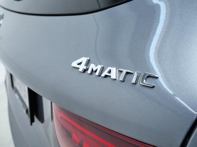 used 2022 Mercedes-Benz GLC 300 car