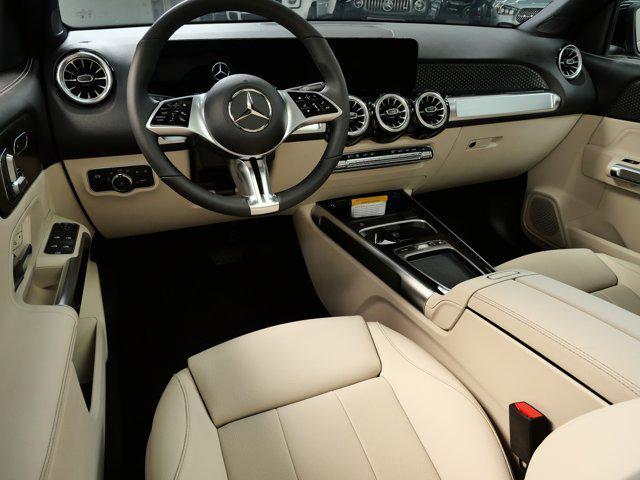 new 2025 Mercedes-Benz GLB 250 car, priced at $51,105