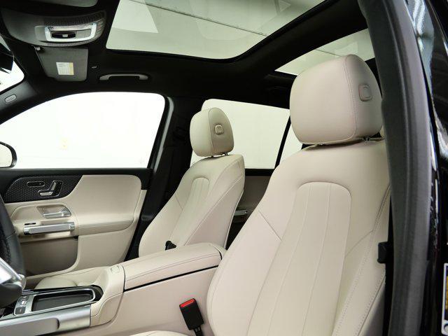 new 2025 Mercedes-Benz GLB 250 car, priced at $51,105