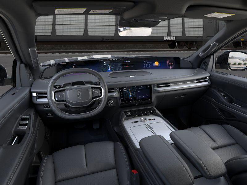 new 2025 Lincoln Navigator car, priced at $107,435
